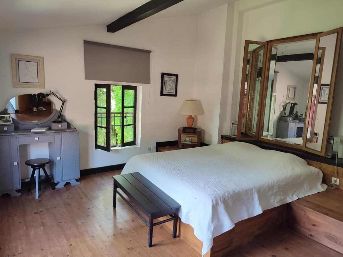 Chambre D'Hotes Le Moulin De Moulis Eksteriør billede
