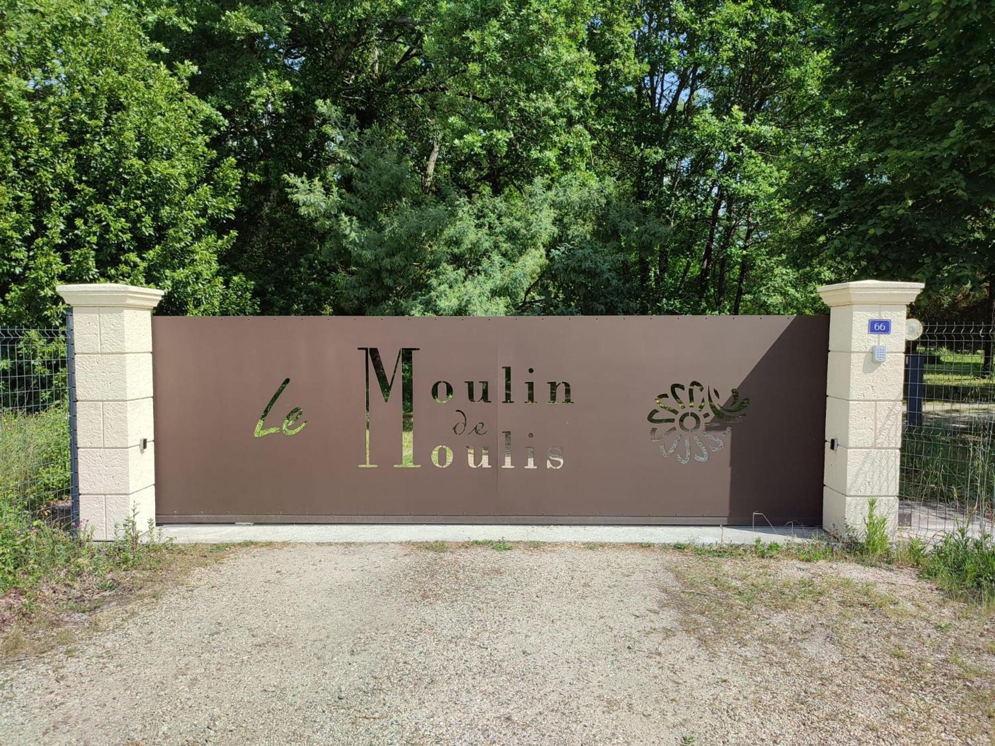Chambre D'Hotes Le Moulin De Moulis Eksteriør billede