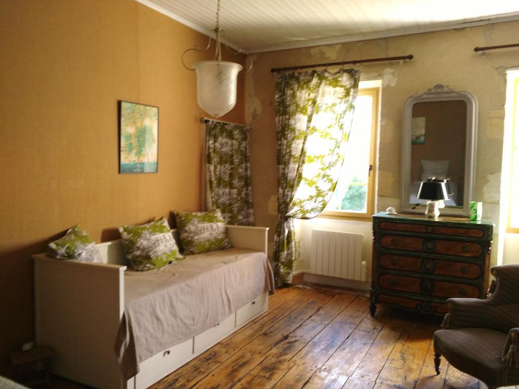 Chambre D'Hotes Le Moulin De Moulis Eksteriør billede